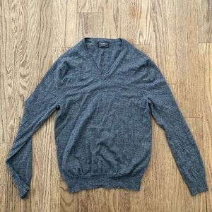 Merino wool Express Charcoal V-Neck Men's Sweater